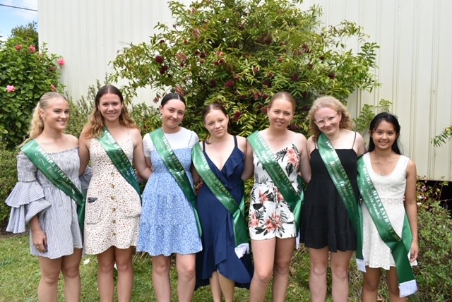 Queen Entrants
